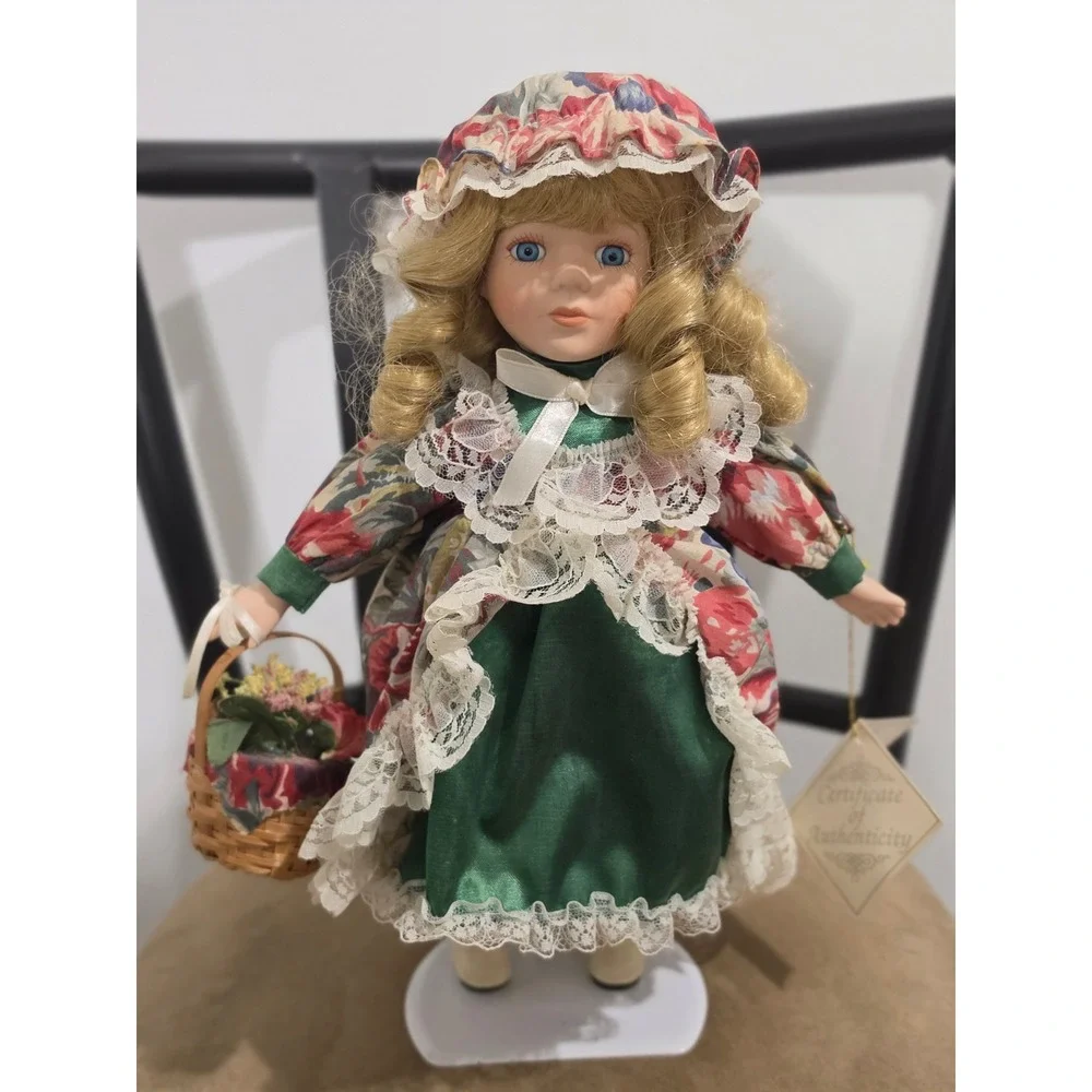 Vintage Porcelain Collector Doll COA Green Floral Dress